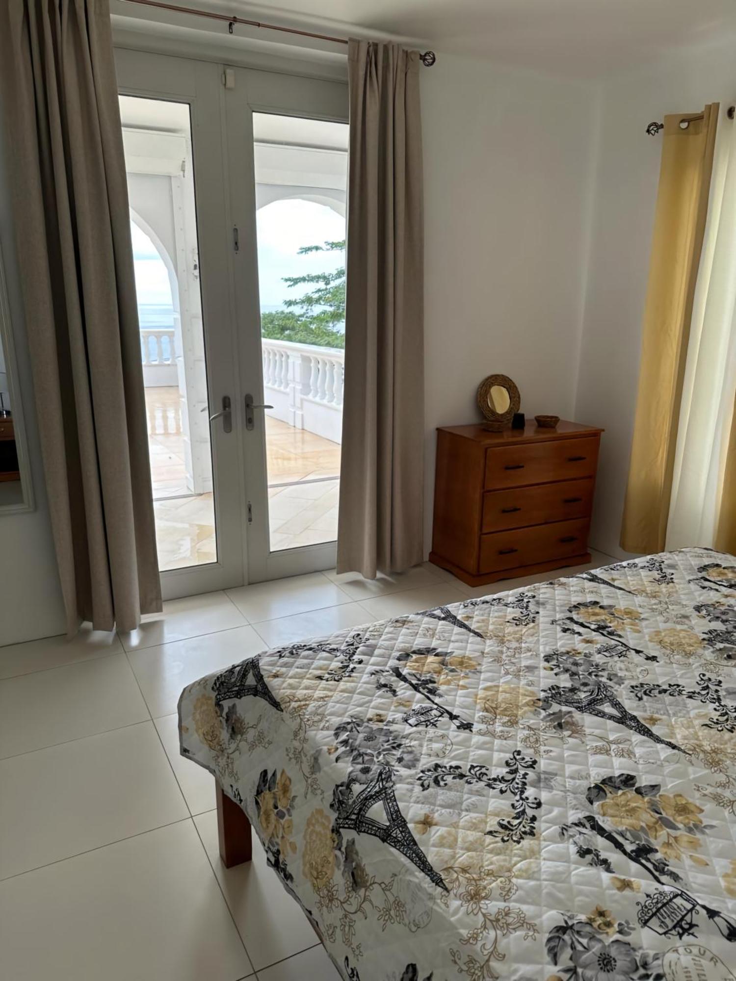 Eldorado Guesthouse & Car Rental Roseau Room photo