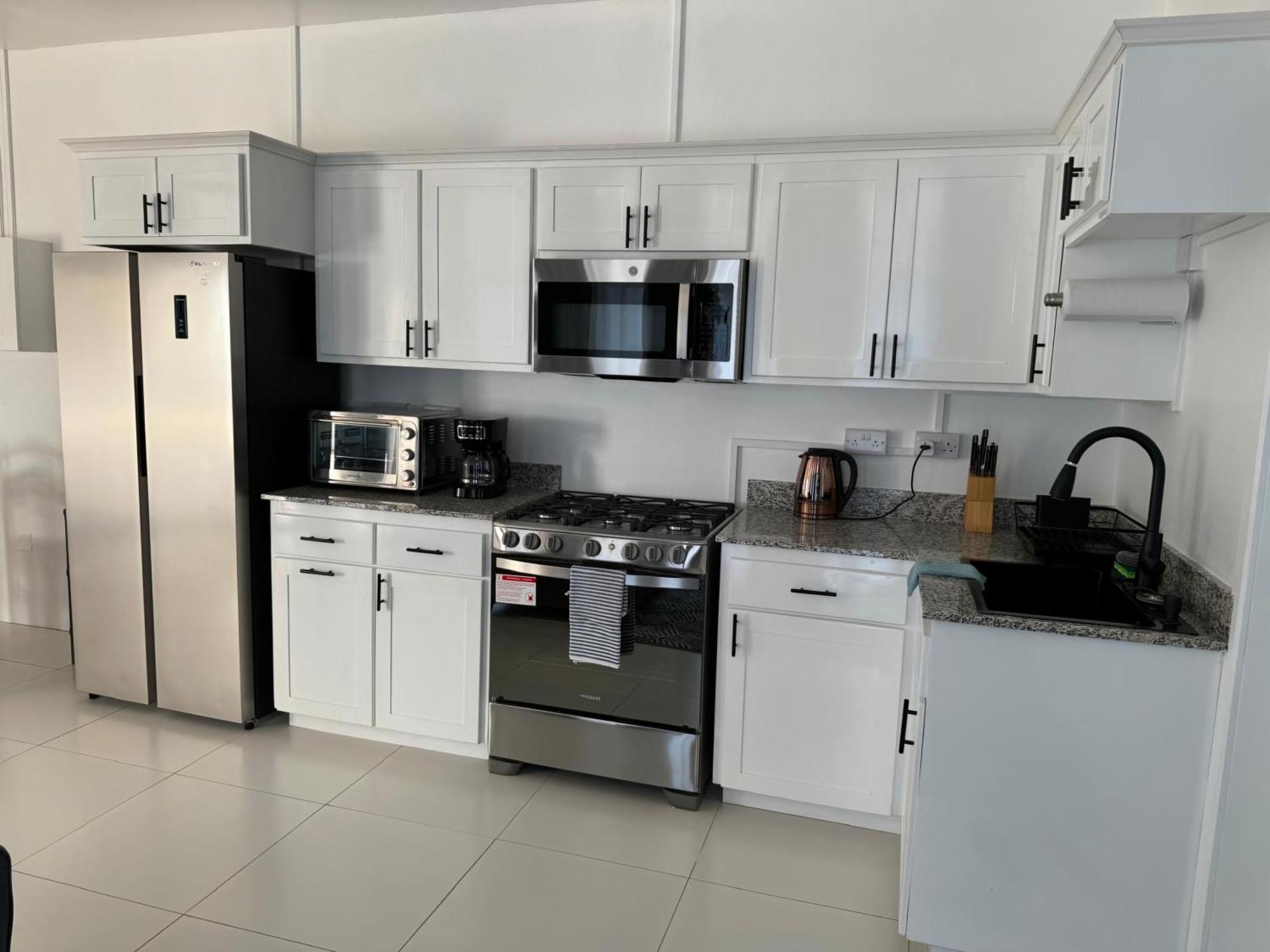 Eldorado Guesthouse & Car Rental Roseau Room photo