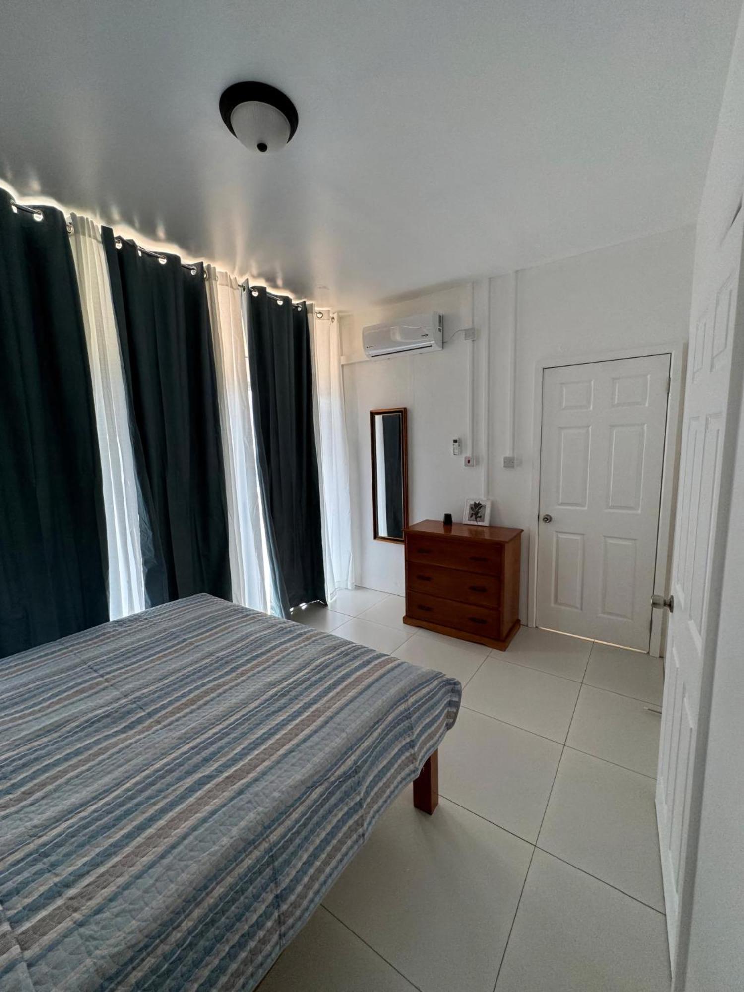 Eldorado Guesthouse & Car Rental Roseau Room photo