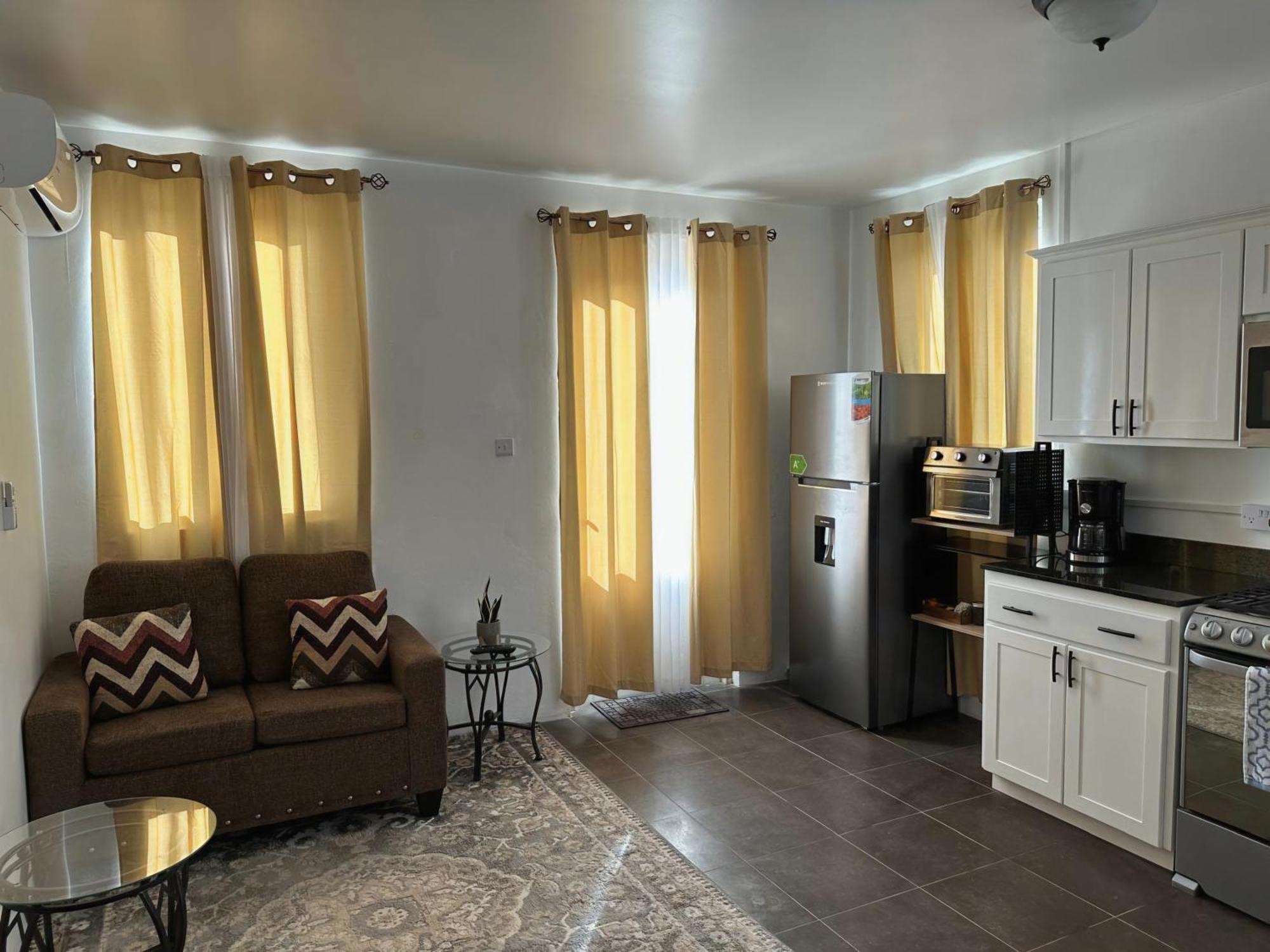 Eldorado Guesthouse & Car Rental Roseau Room photo